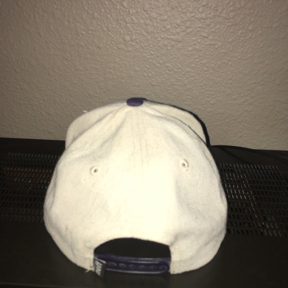 Neff hat - Picture 3 of 6